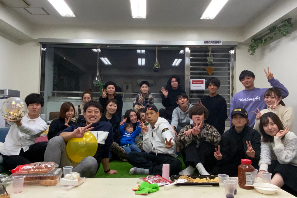 創業8周年パーティー 開催